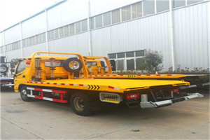 武平附近拖车救援搭电